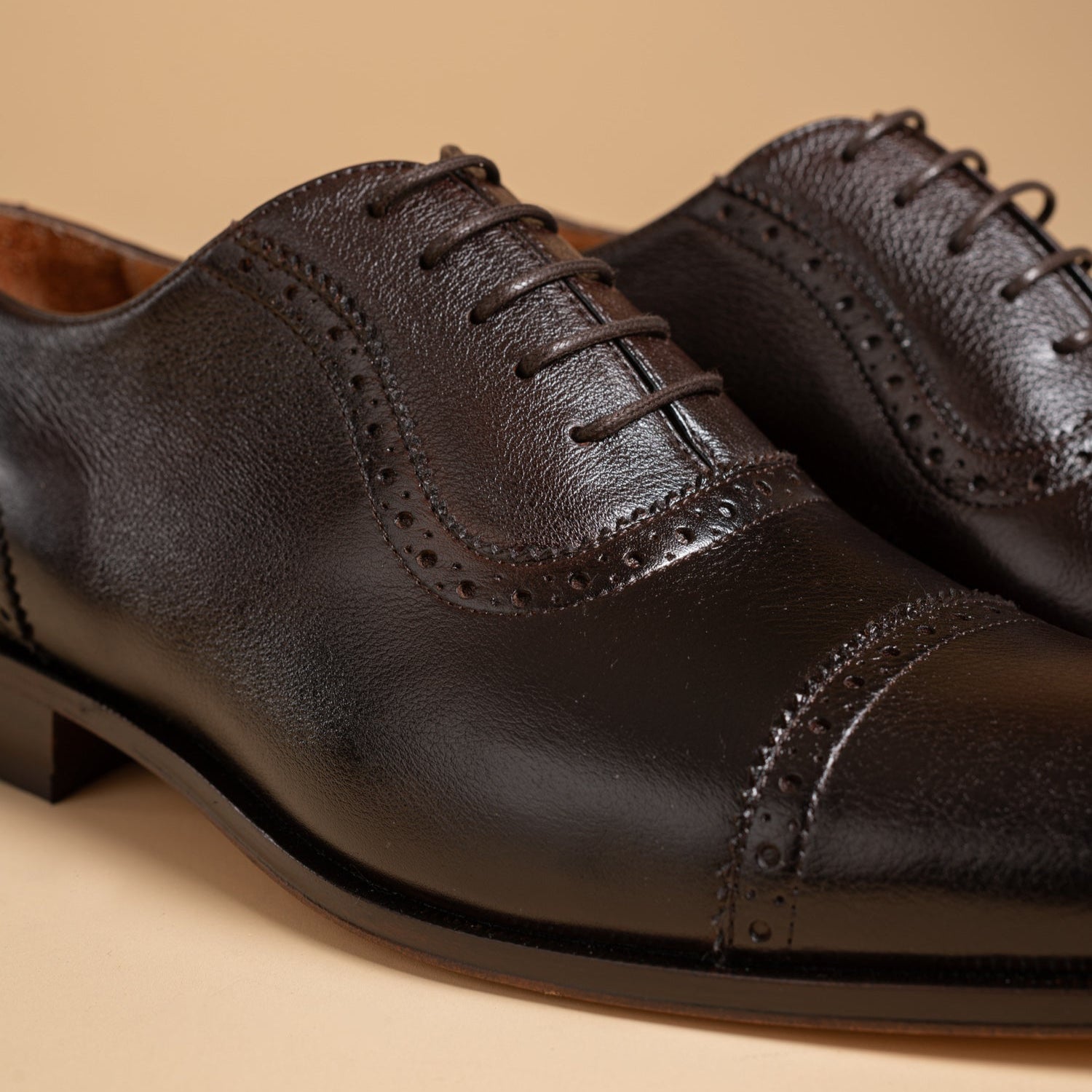 Elegant oxfords for special occasions